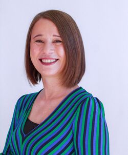 Claudia Suhr Gordon