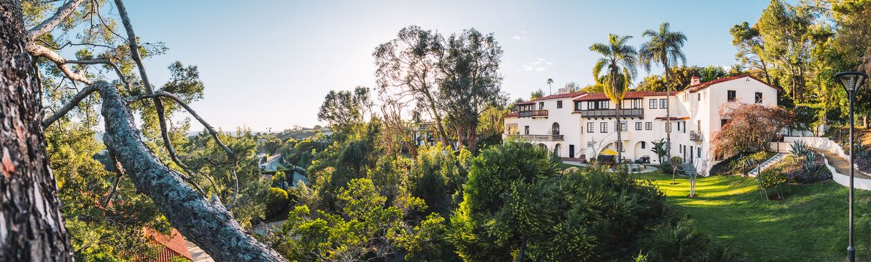 Since 1996, per year up to 20 fellows have spent time at the Villa Aurora. Photo: VATMH / Mirko Lux